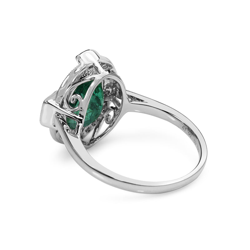 18ct White Gold Art Deco Style Emerald and Diamond Halo Ring