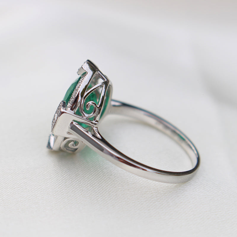 18ct White Gold Art Deco Style Emerald and Diamond Halo Ring