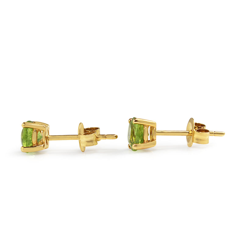 9ct Yellow Gold Peridot Stud Earrings