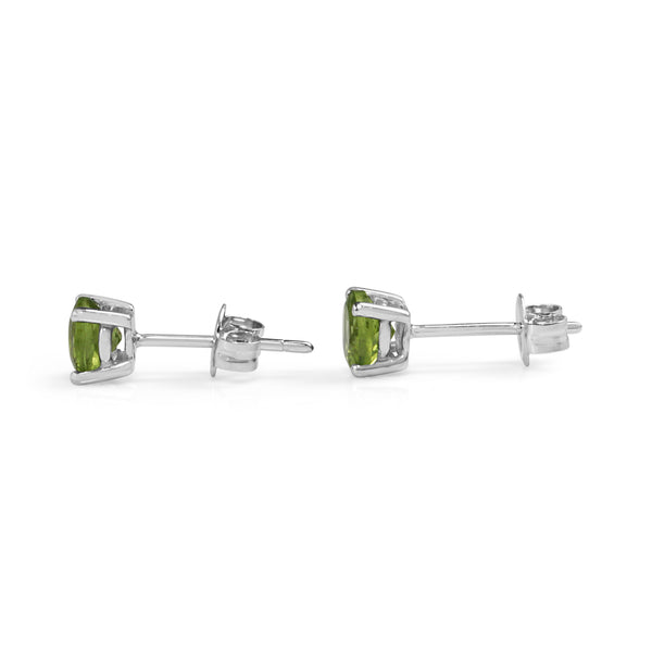 9ct White Gold Peridot Stud Earrings
