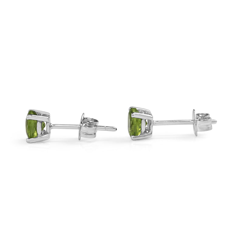 9ct White Gold Peridot Stud Earrings