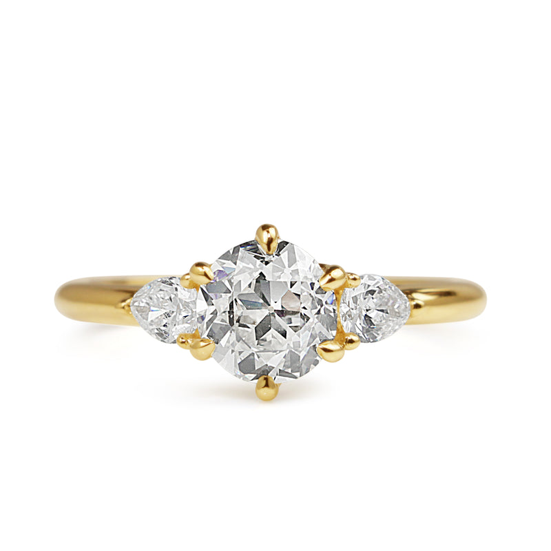 18ct Yellow Gold Old Cut Diamond 3 Stone Ring