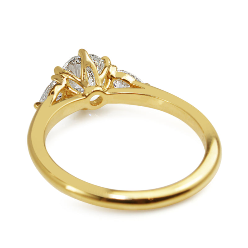 18ct Yellow Gold Old Cut Diamond 3 Stone Ring