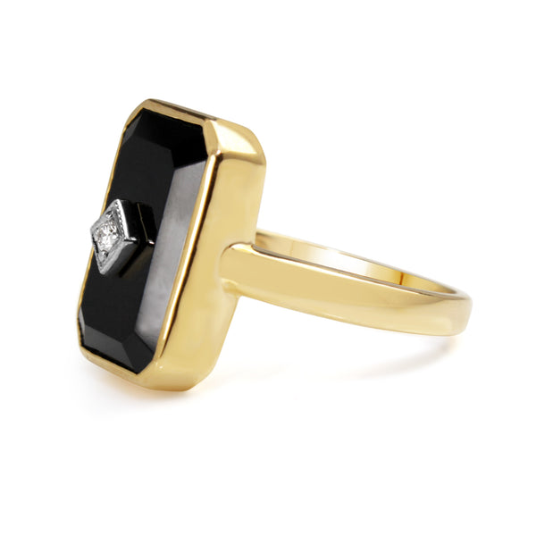 9ct Yellow Gold Large Rectangle Onyx and Diamond Ring